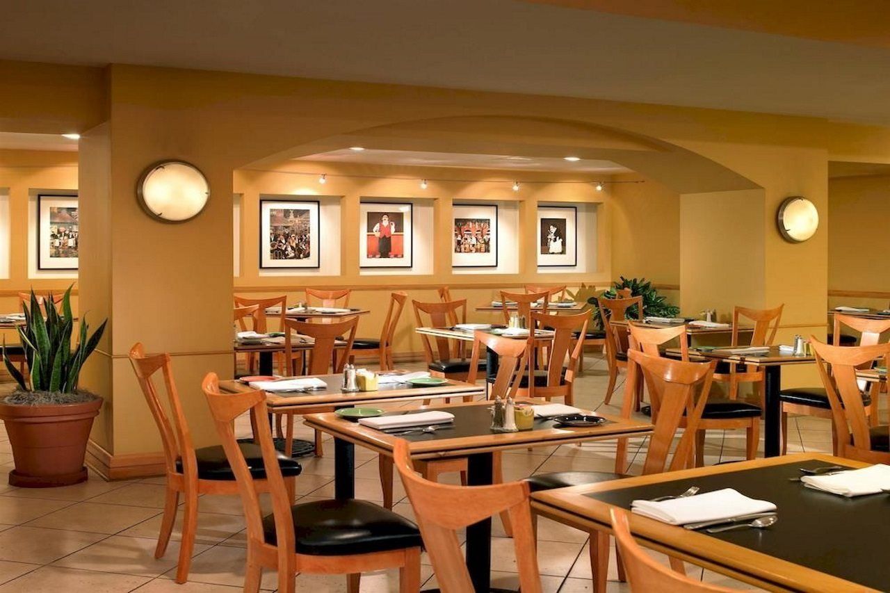 Sheraton Grand Los Ángeles Restaurante foto